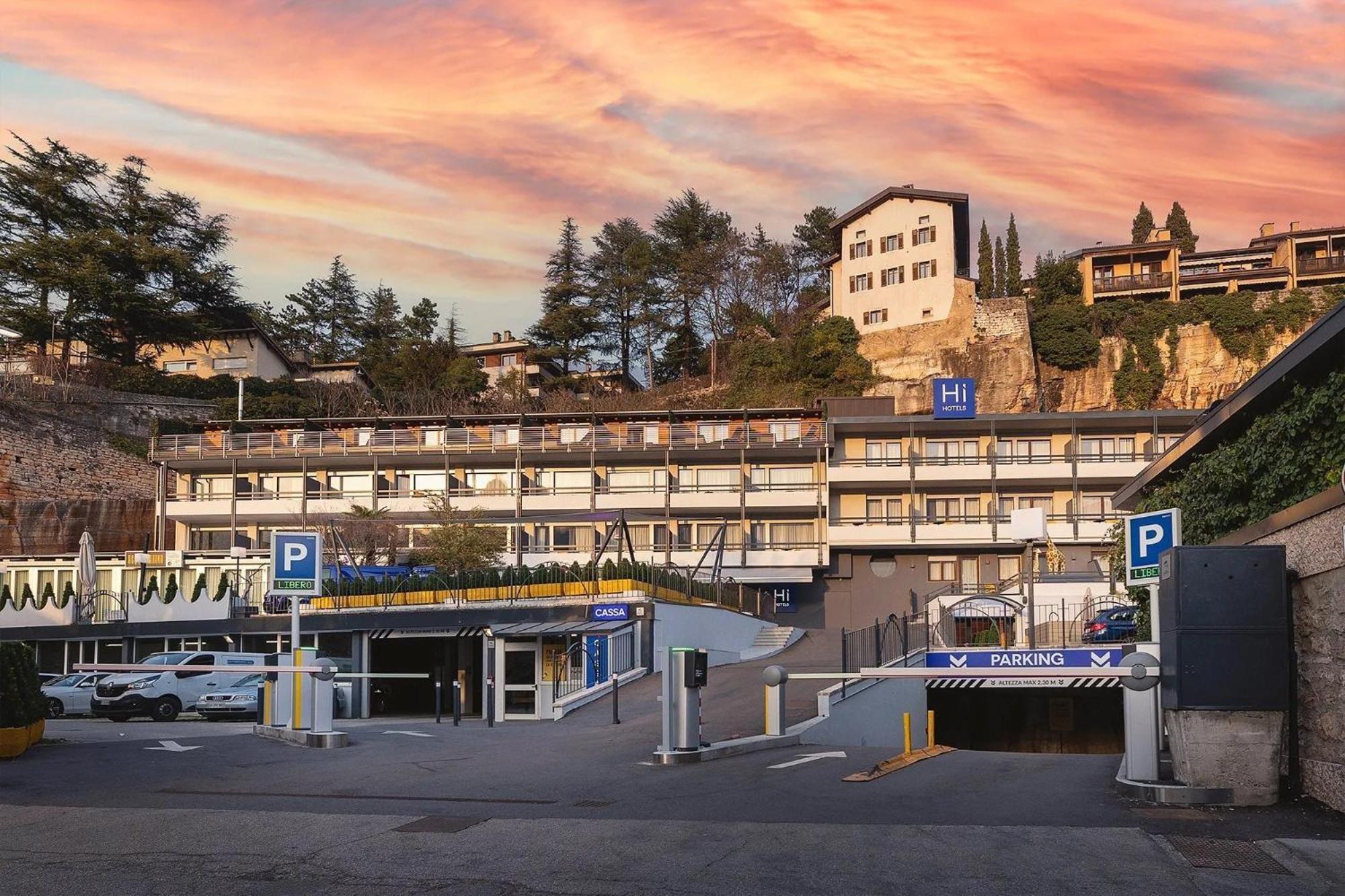 B&B Gli Scorci Di Тренто Экстерьер фото